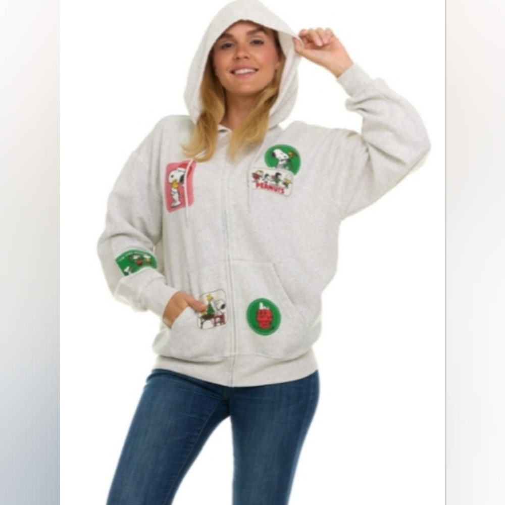 The Peanuts Gray Full Zip Hoodie with Cartoon Graphics NWT Size M